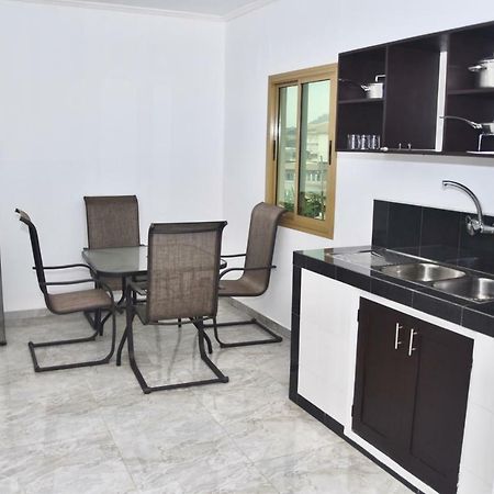 Hotel La Couronne Rw Yaoundé Dış mekan fotoğraf