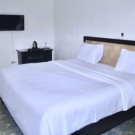 Hotel La Couronne Rw Yaoundé Dış mekan fotoğraf