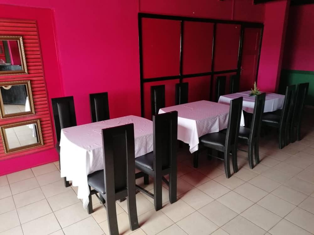 Hotel La Couronne Rw Yaoundé Dış mekan fotoğraf